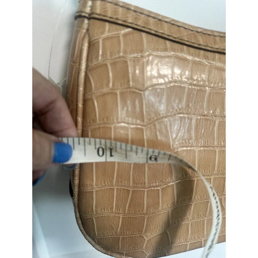Vintage Liz Claiborne‎ Beige/Brown  Shoulder Faux Leather Bag Purse